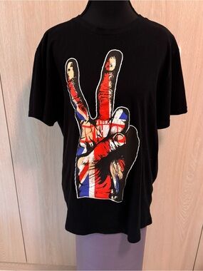 The Who Peace and Love T shirt with Union Jack Flag Peace Sign